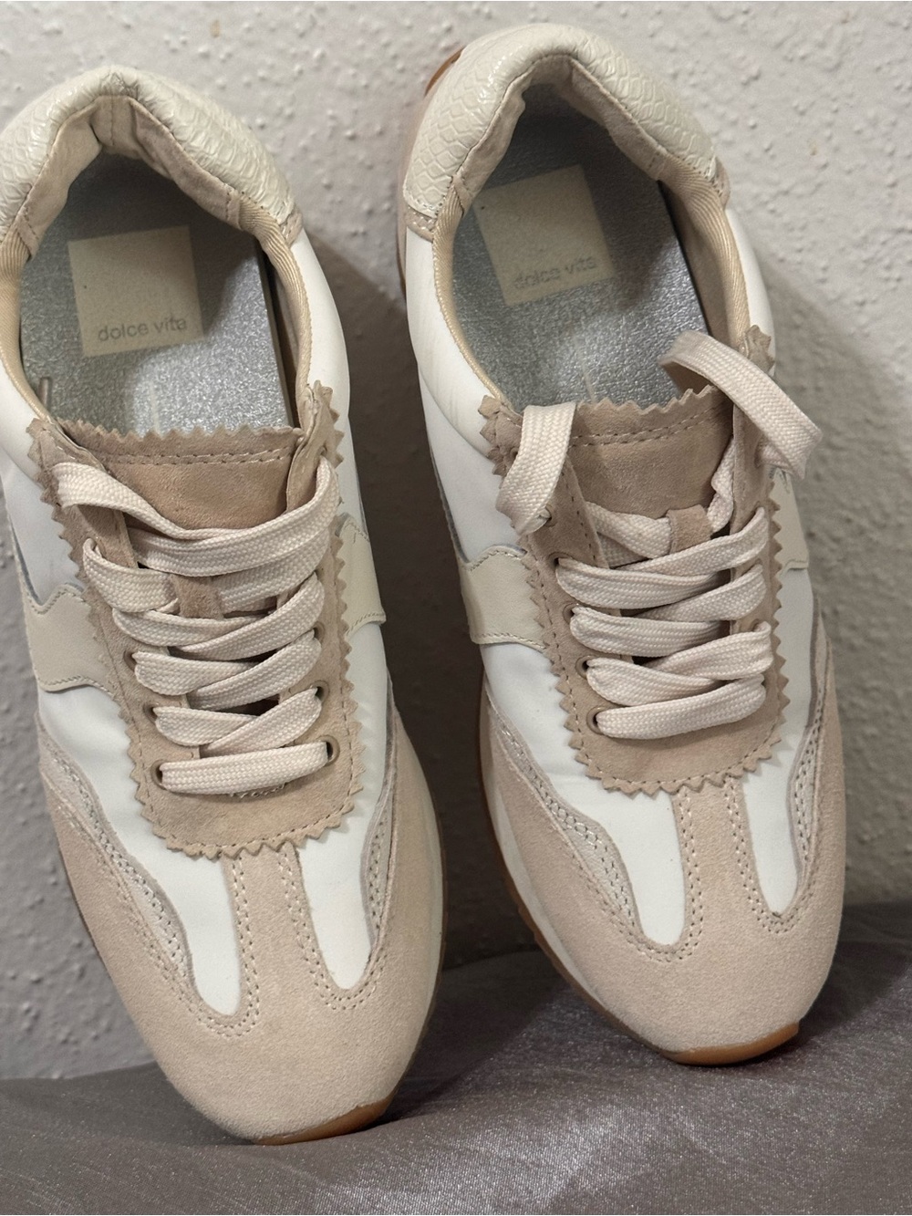 Dolce Vita B. NTCD Beige and White Women's sneakers - Picture 5 of 16